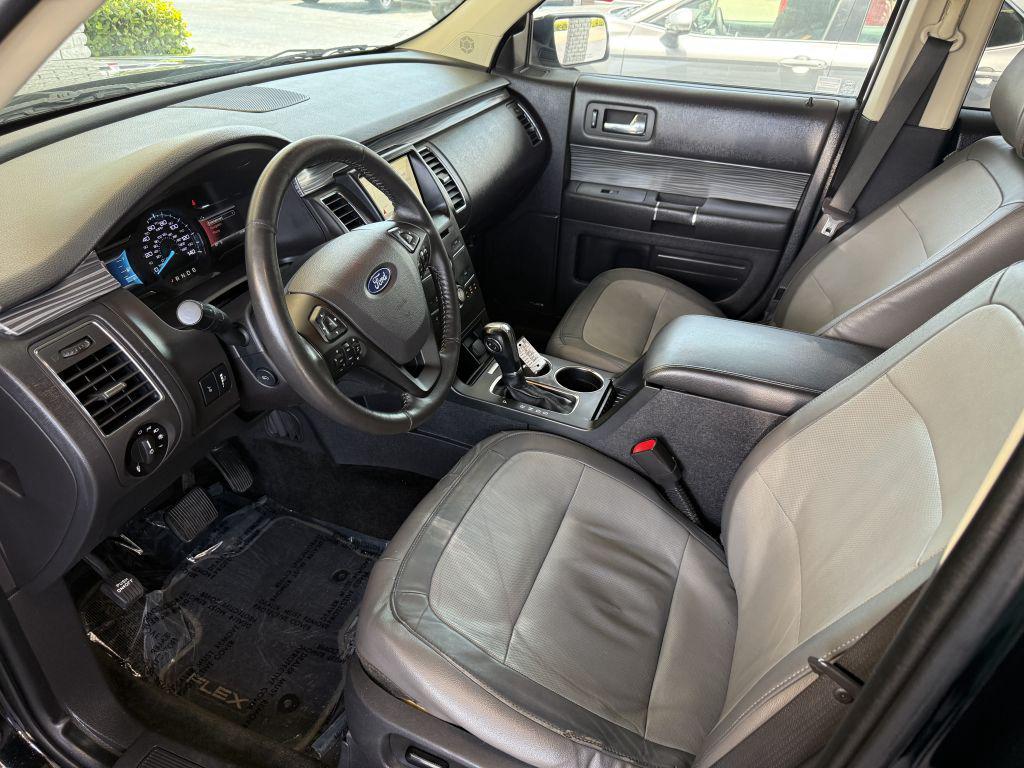 2018 Ford Flex - $11,500