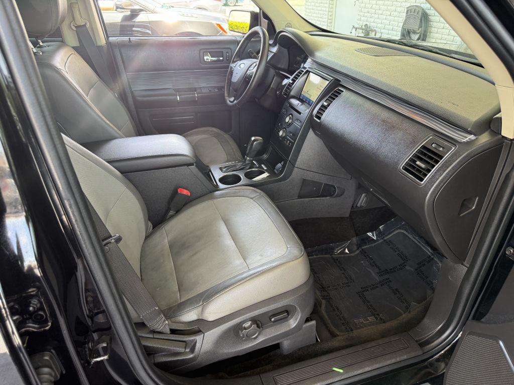 2018 Ford Flex - $11,500