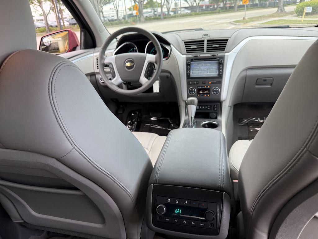 2012 Chevrolet Traverse - $8,995