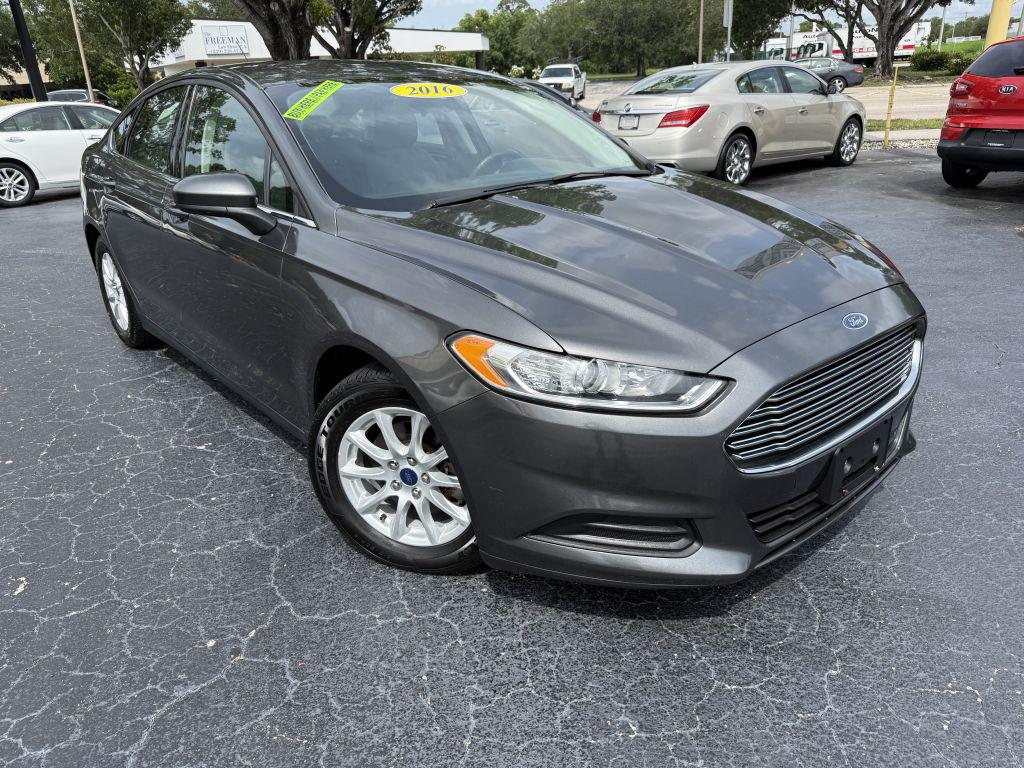 2016 Ford Fusion - $8,995