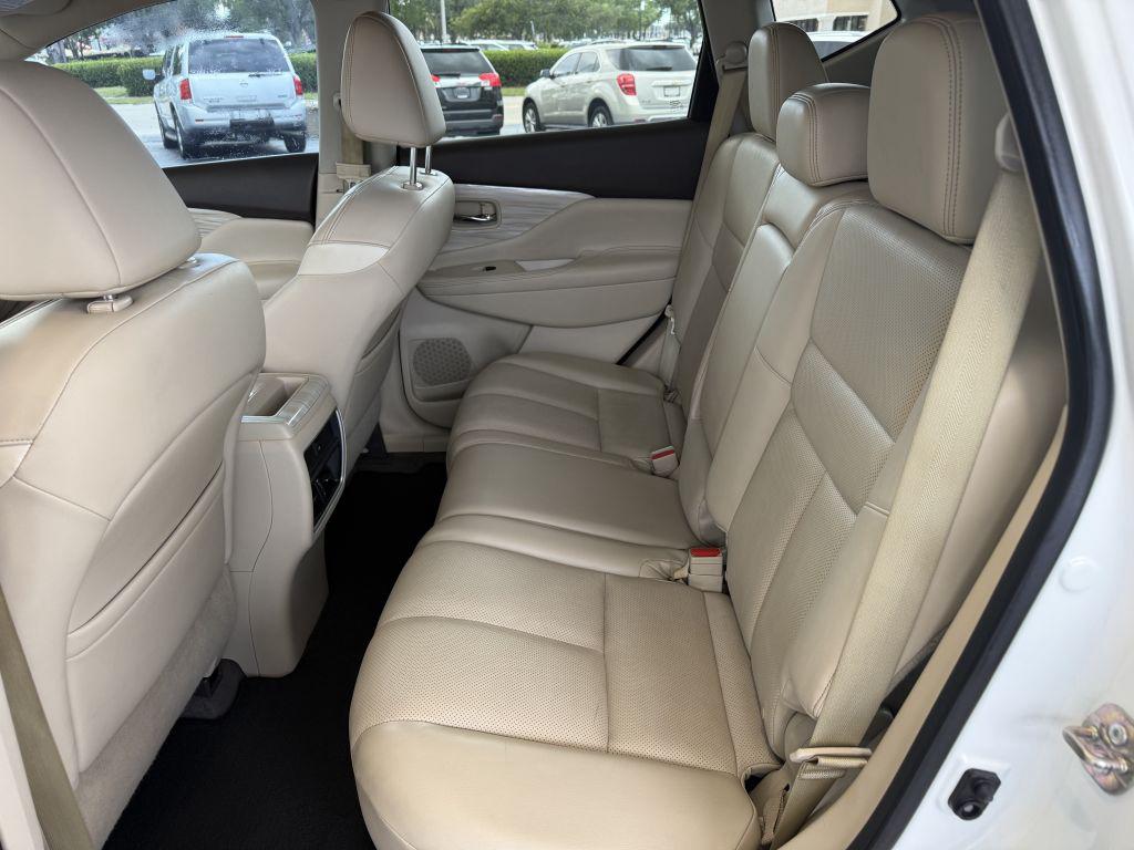 2016 Nissan Murano - $9,995