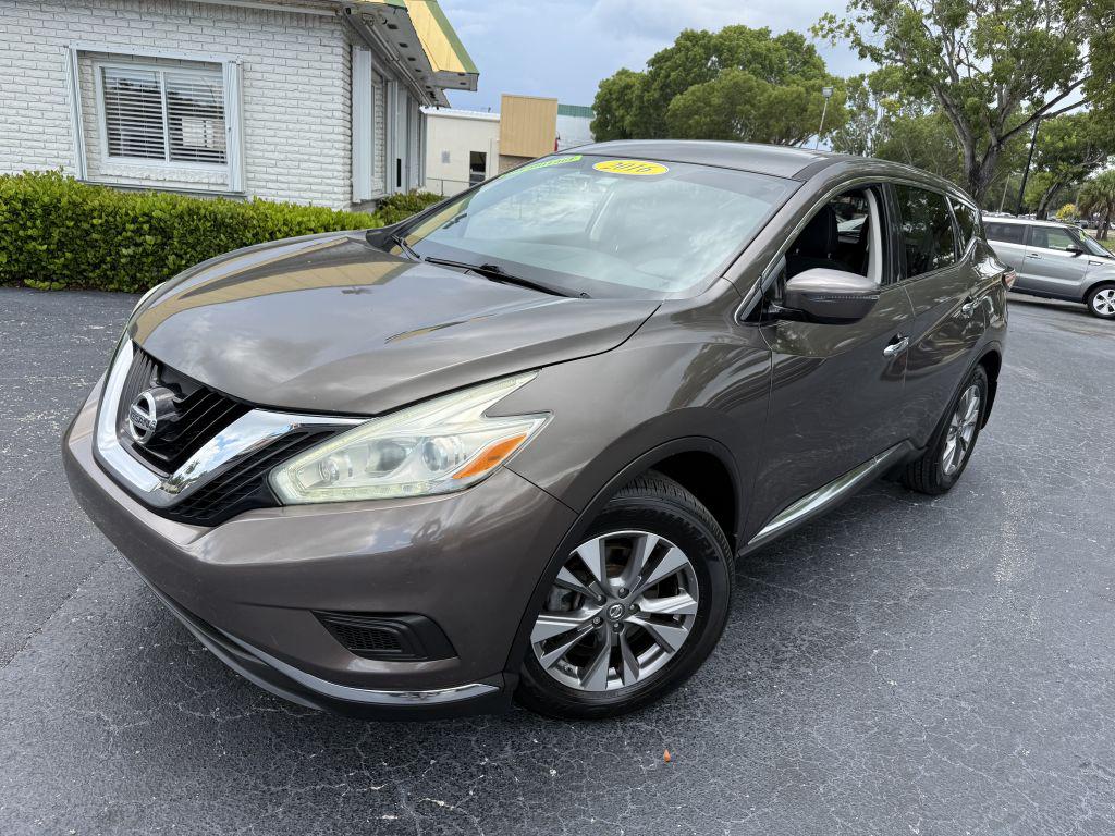 2016 Nissan Murano - $11,900