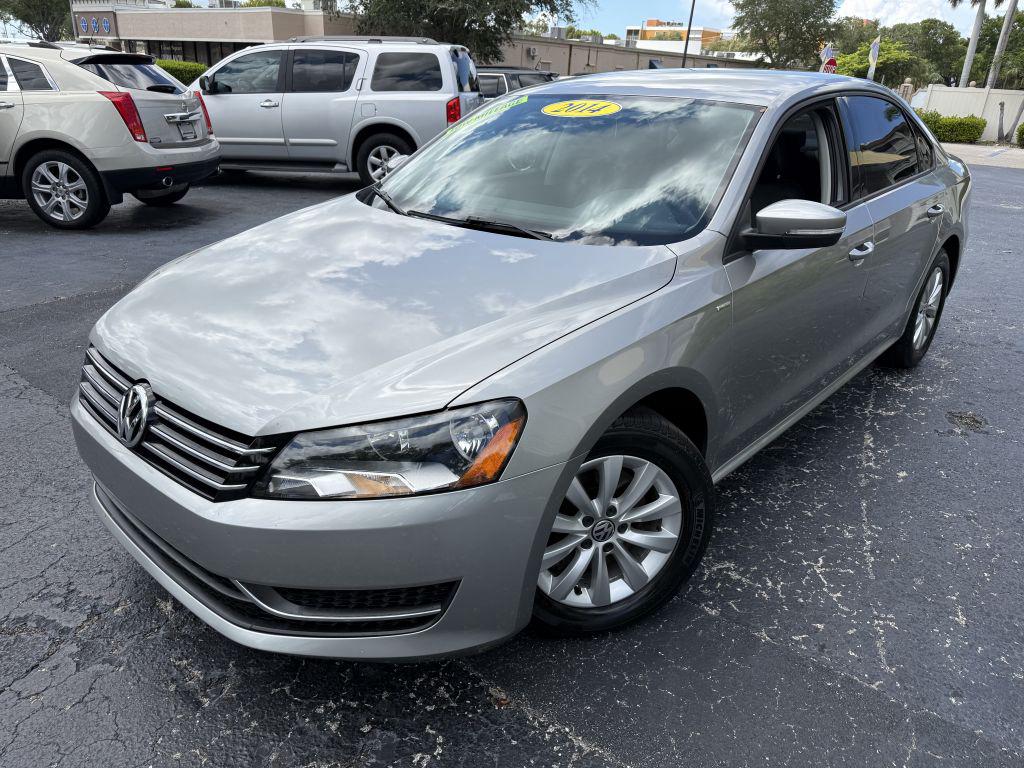 2014 Volkswagen Passat - $9,995