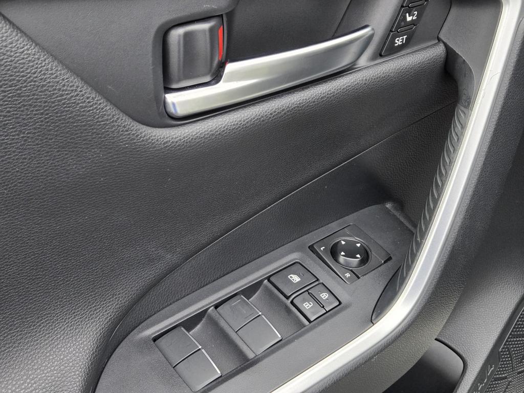 2019 Toyota RAV4 - $31,870