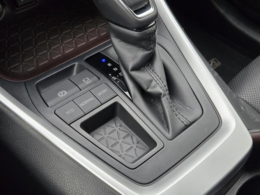 2019 Toyota RAV4 - $31,870