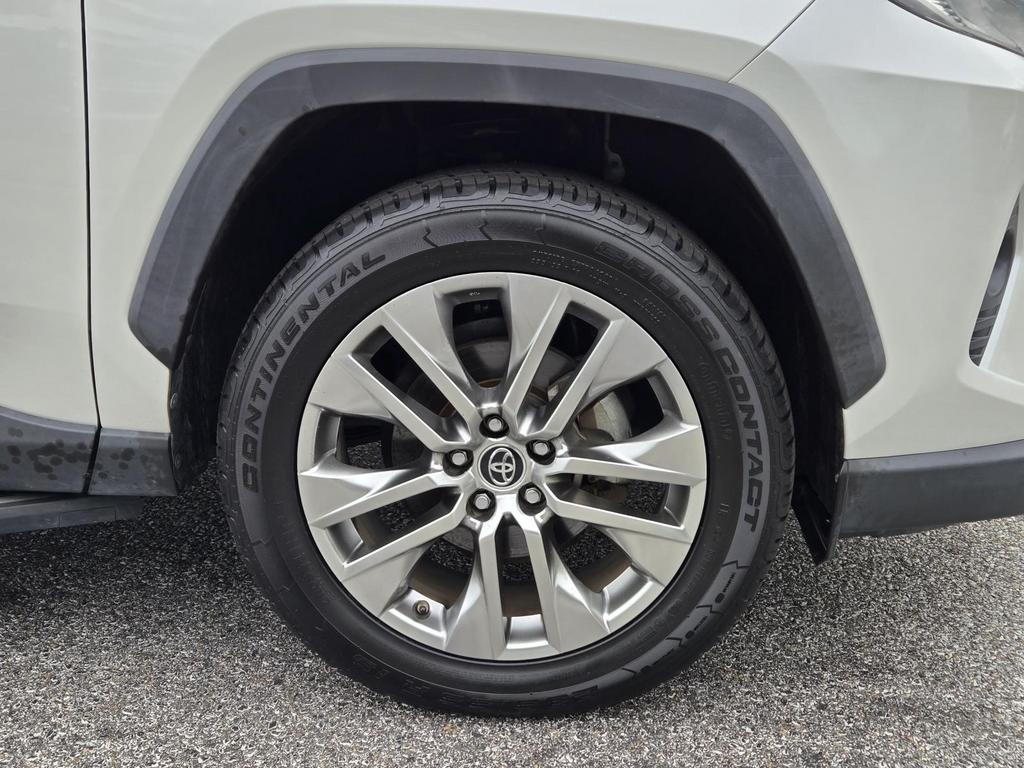 2019 Toyota RAV4 - $31,870