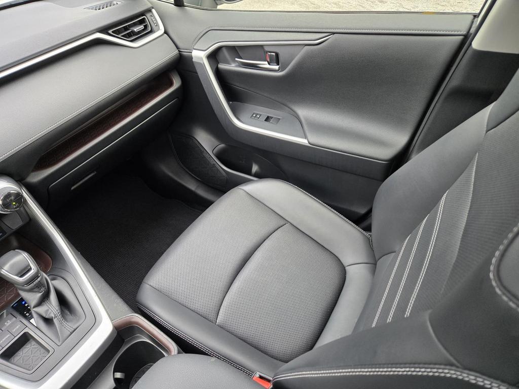 2019 Toyota RAV4 - $31,870