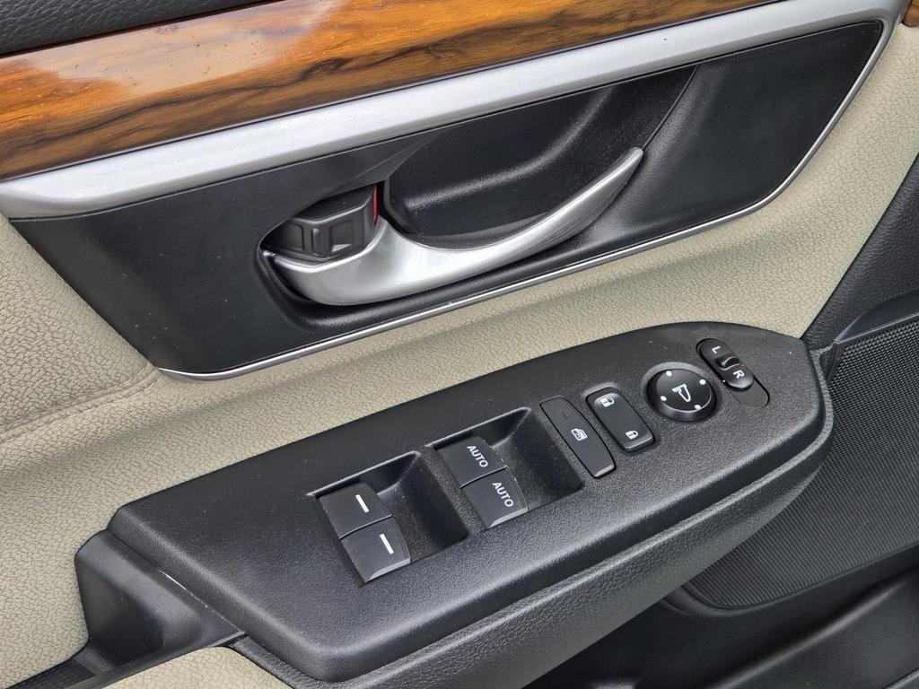 2022 Honda CR-V - $26,870