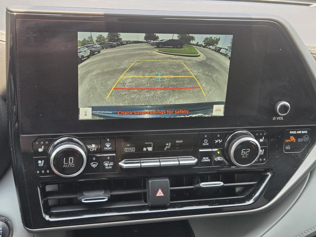 2023 Toyota Highlander - $43,870