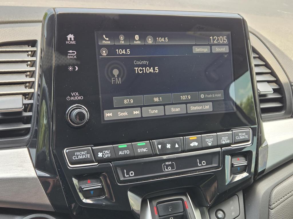 2019 Honda Odyssey - $24,995