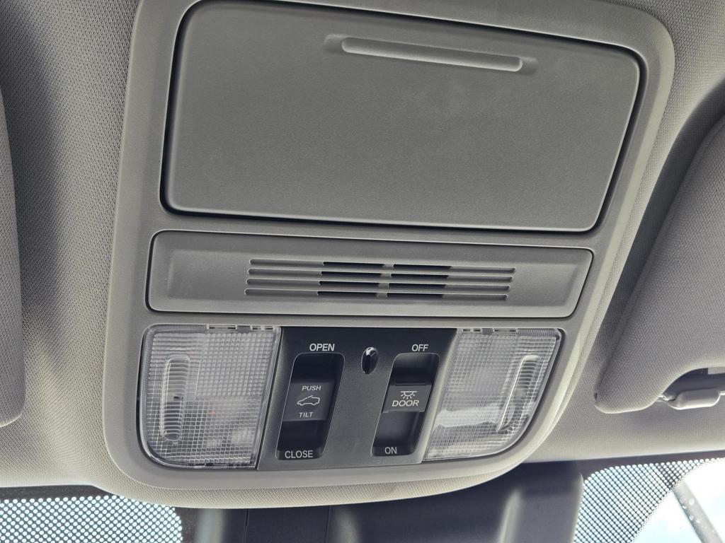 2019 Honda Odyssey - $24,995