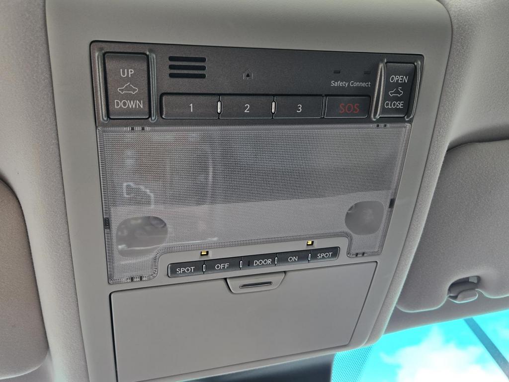 2011 Lexus LS - $15,995