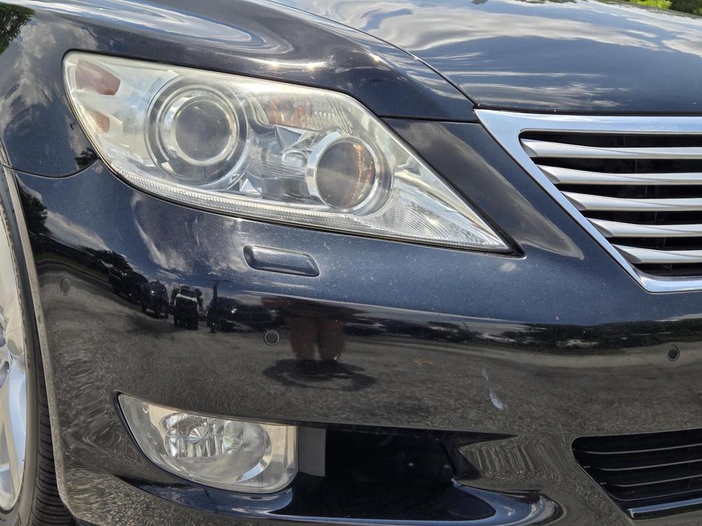 2011 Lexus LS - $15,995