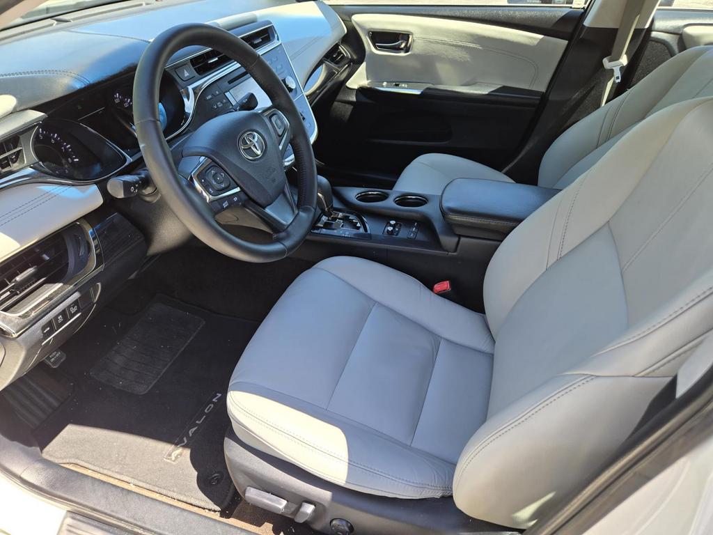 2014 Toyota Avalon - $17,995