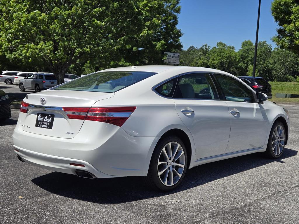 2014 Toyota Avalon - $17,995