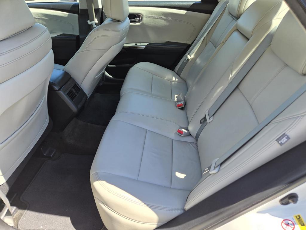 2014 Toyota Avalon - $17,995