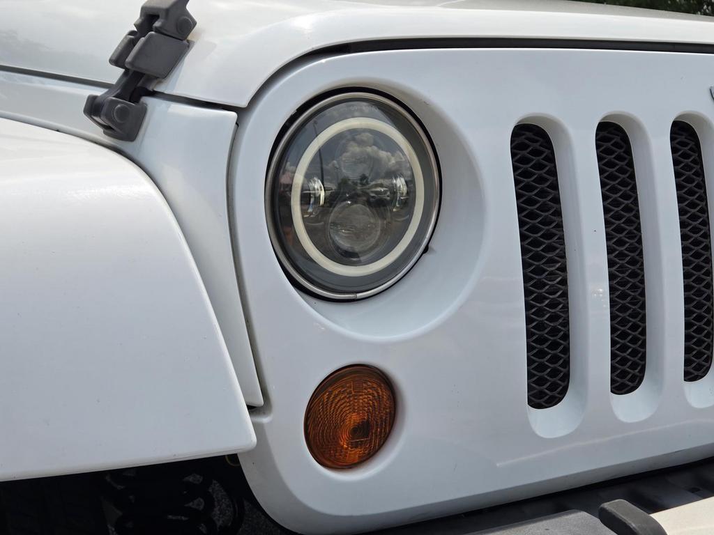 2012 Jeep Wrangler - $14,995