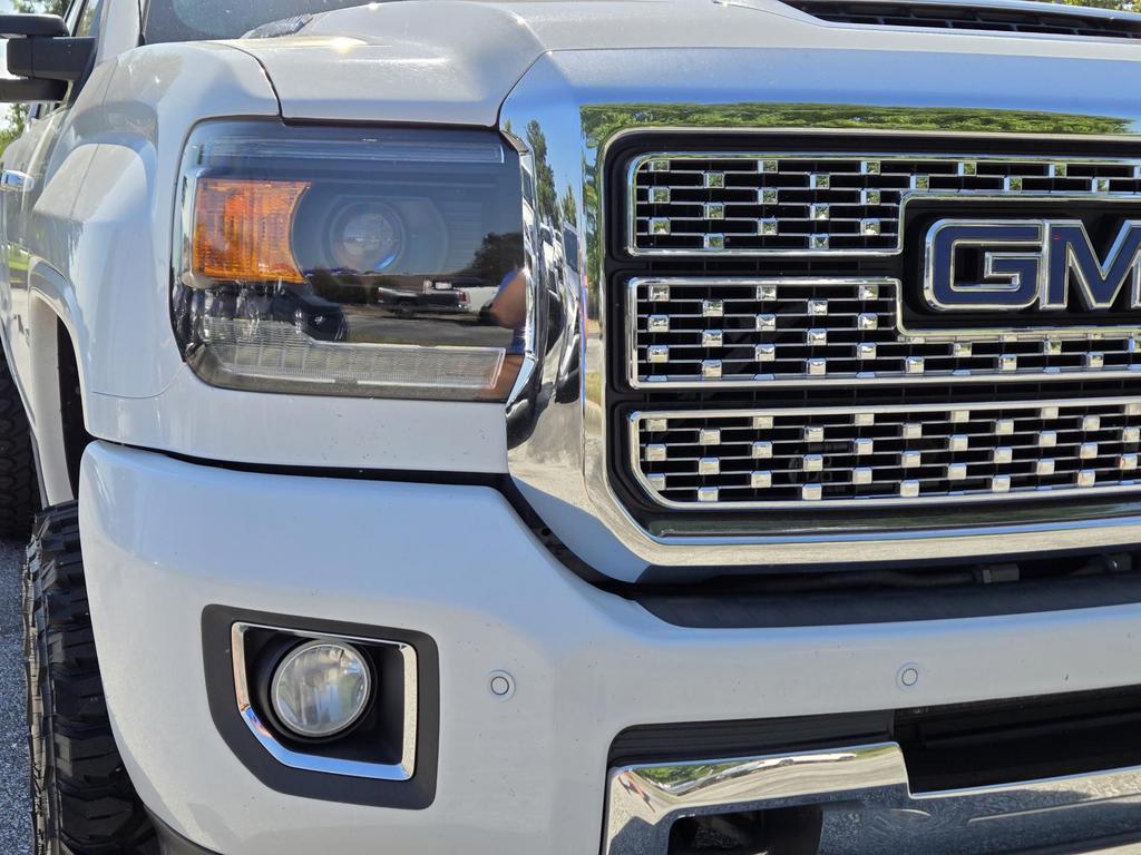 2019 GMC Sierra Hd - $46,870