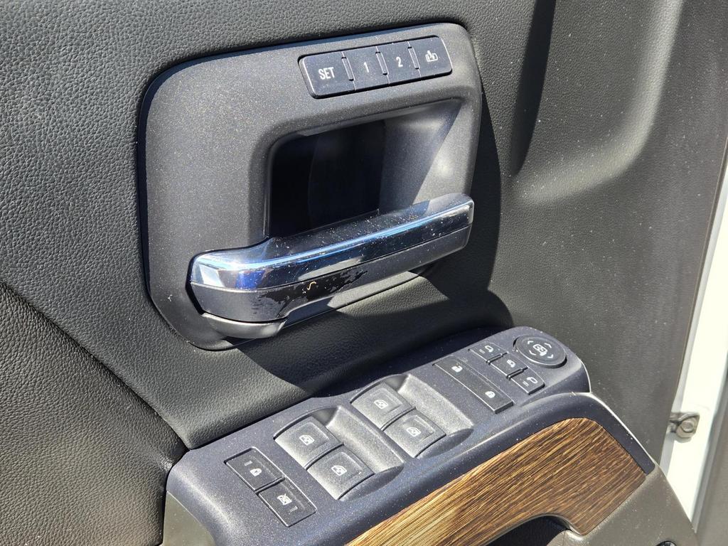 2019 GMC Sierra Hd - $46,870
