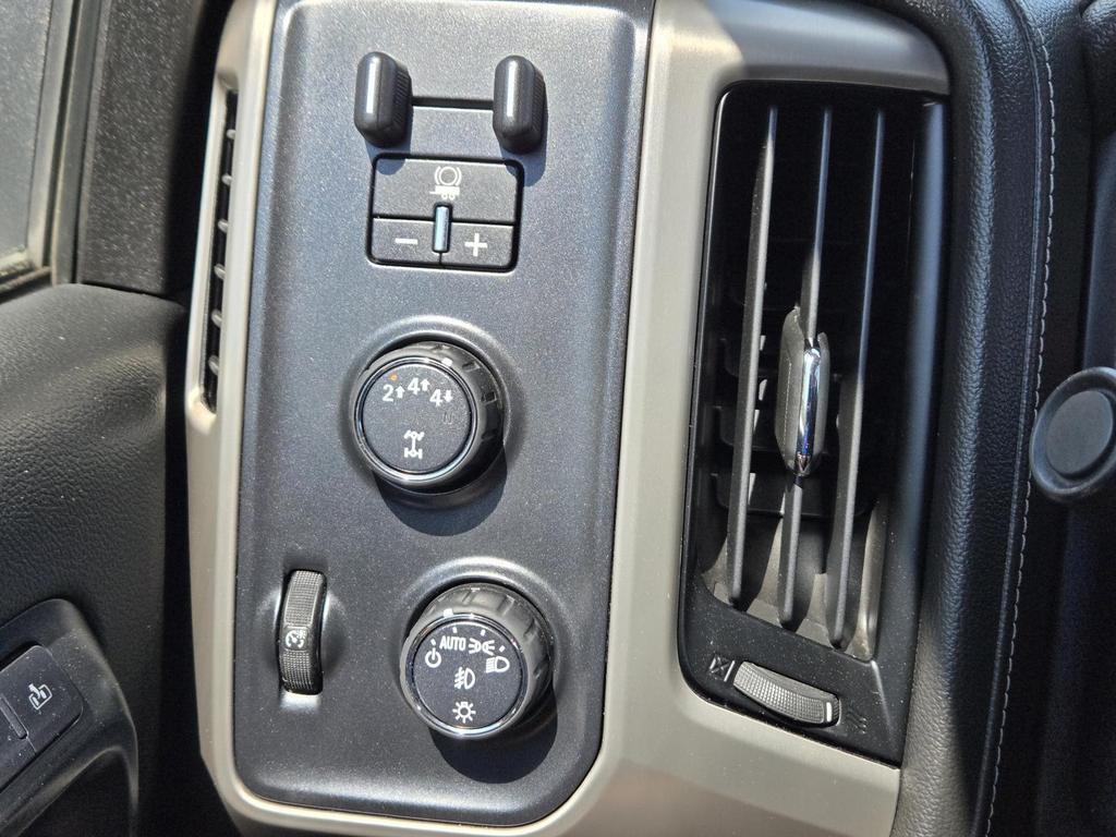 2019 GMC Sierra Hd - $46,870