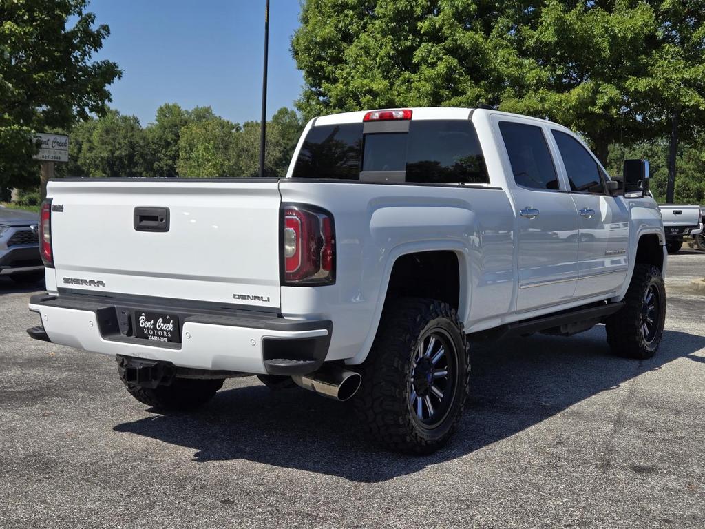 2019 GMC Sierra Hd - $46,870