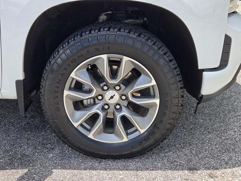 2022 Chevrolet Silverado Ltd - $42,870