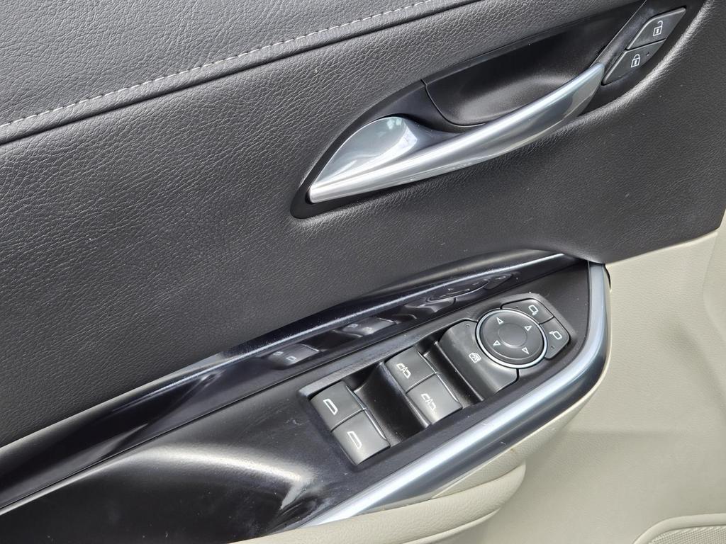 2020 Cadillac XT4 - $21,995