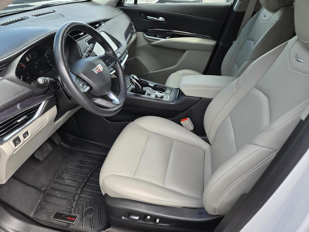 2020 Cadillac XT4 - $21,995