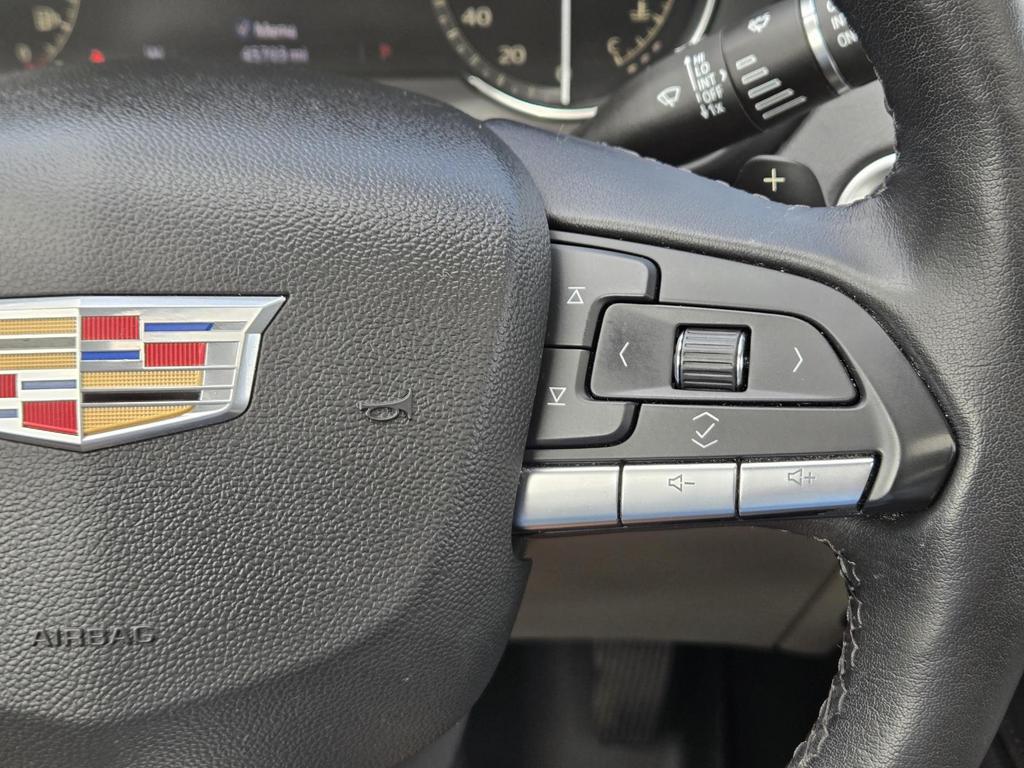 2020 Cadillac XT4 - $21,995