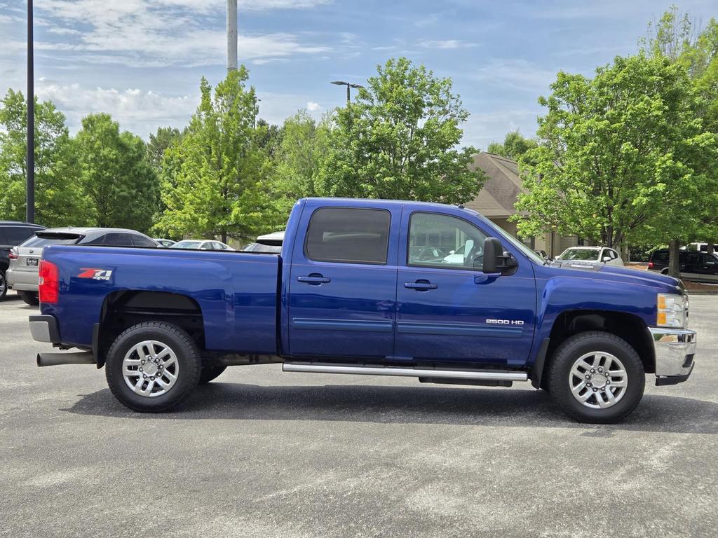 2014 Chevrolet Silverado - $25,995