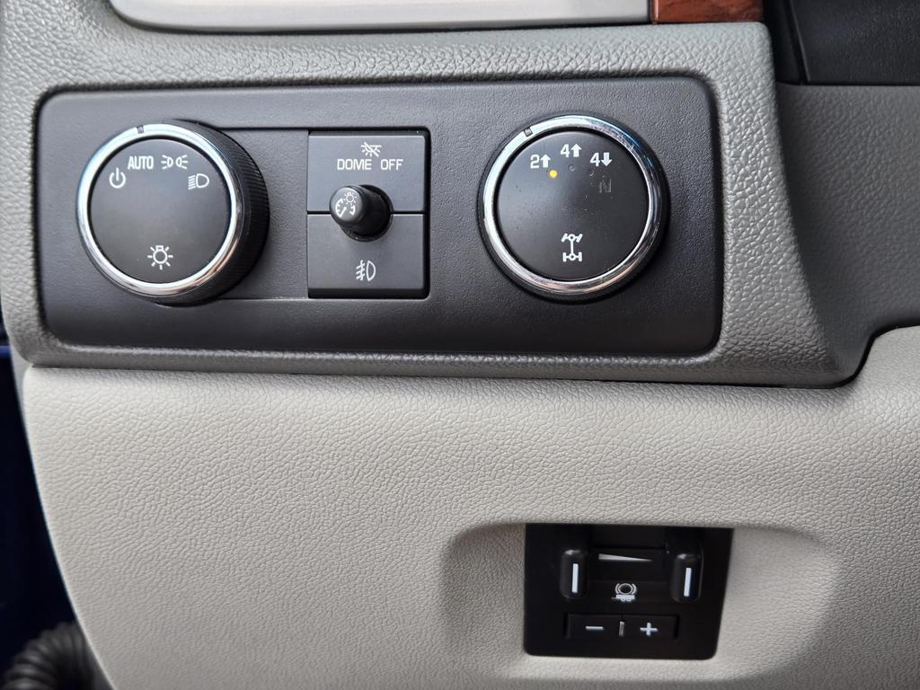 2014 Chevrolet Silverado - $25,995