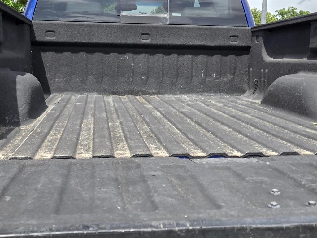 2014 Chevrolet Silverado - $25,995