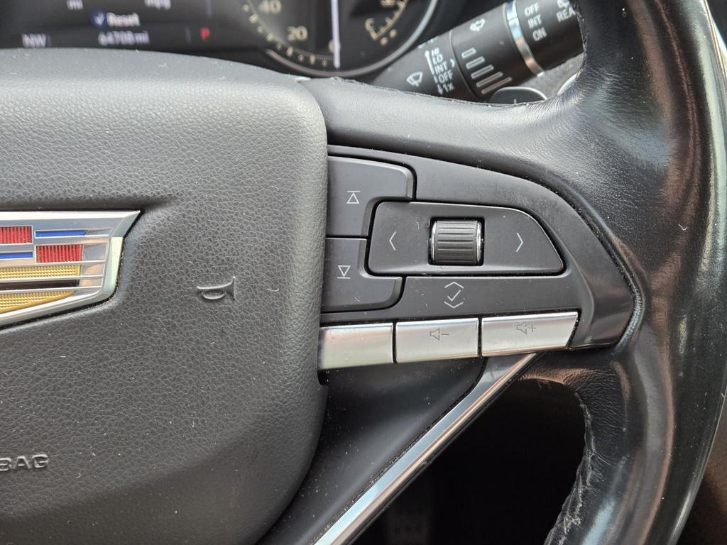2021 Cadillac XT6 - $23,995