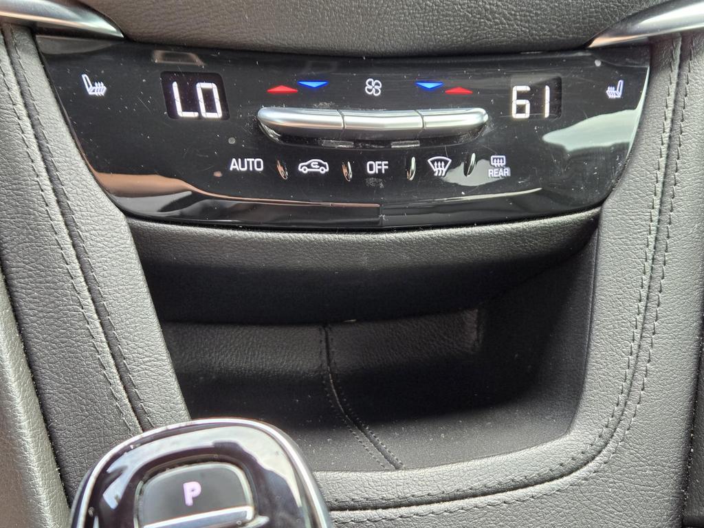 2021 Cadillac XT6 - $23,995