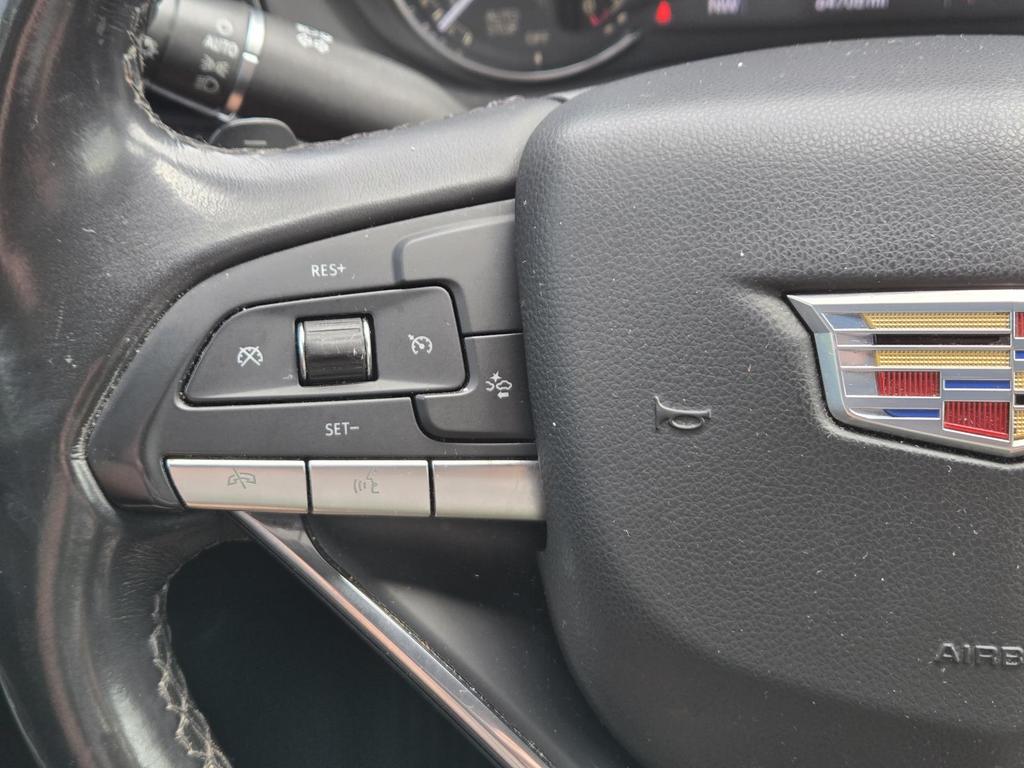 2021 Cadillac XT6 - $23,995