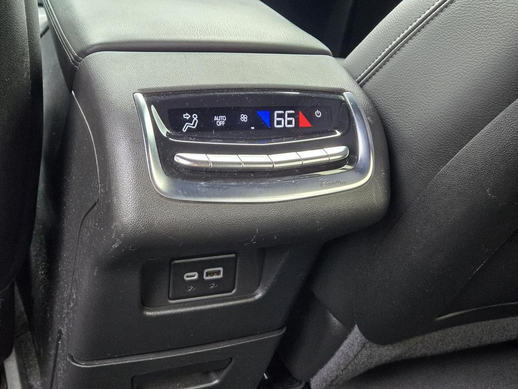 2021 Cadillac XT6 - $23,995