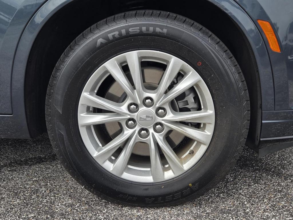 2021 Cadillac XT6 - $23,995