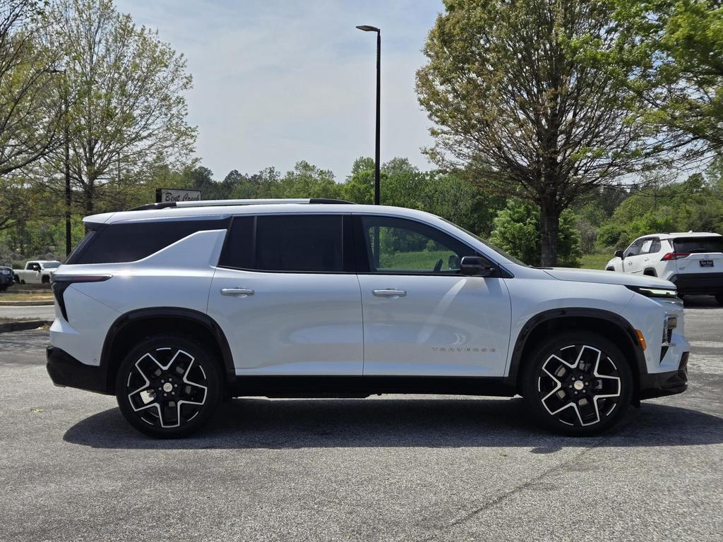2025 Chevrolet Traverse - $44,995