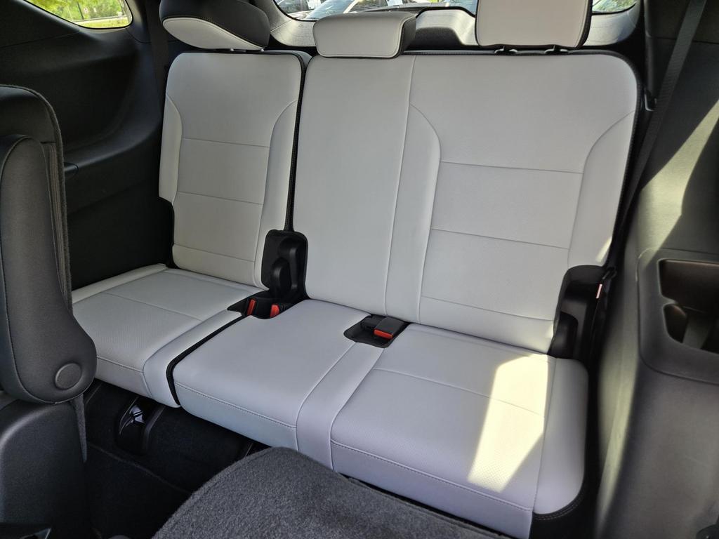 2025 Chevrolet Traverse - $44,995