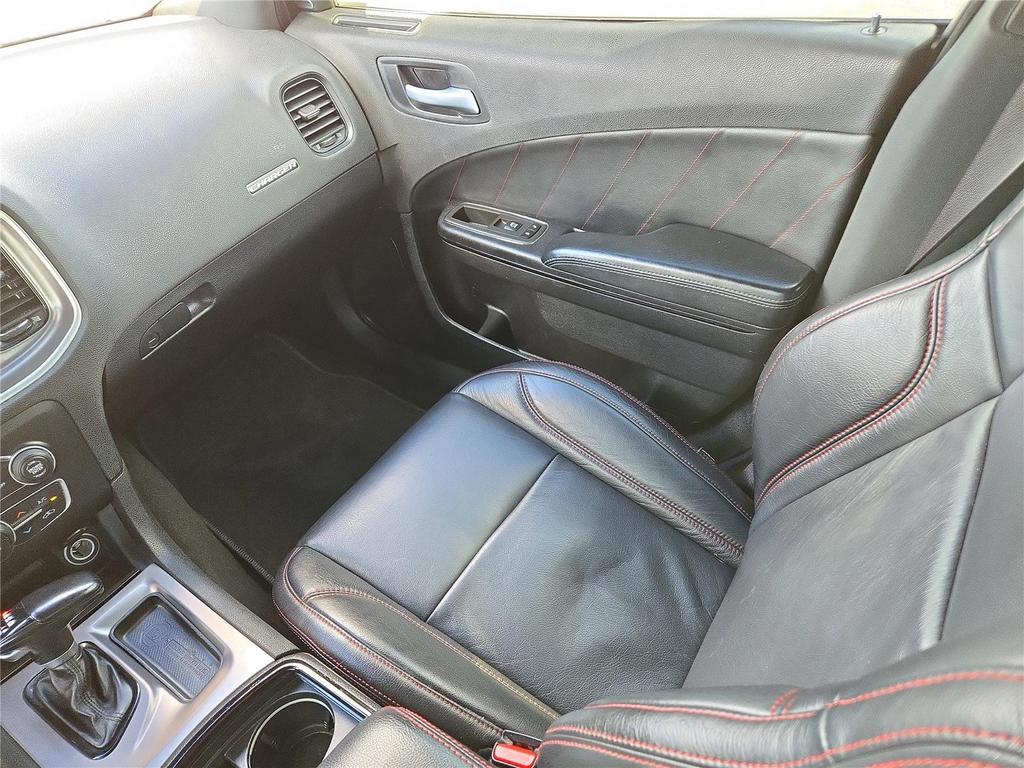 2022 Dodge Charger - $27,995