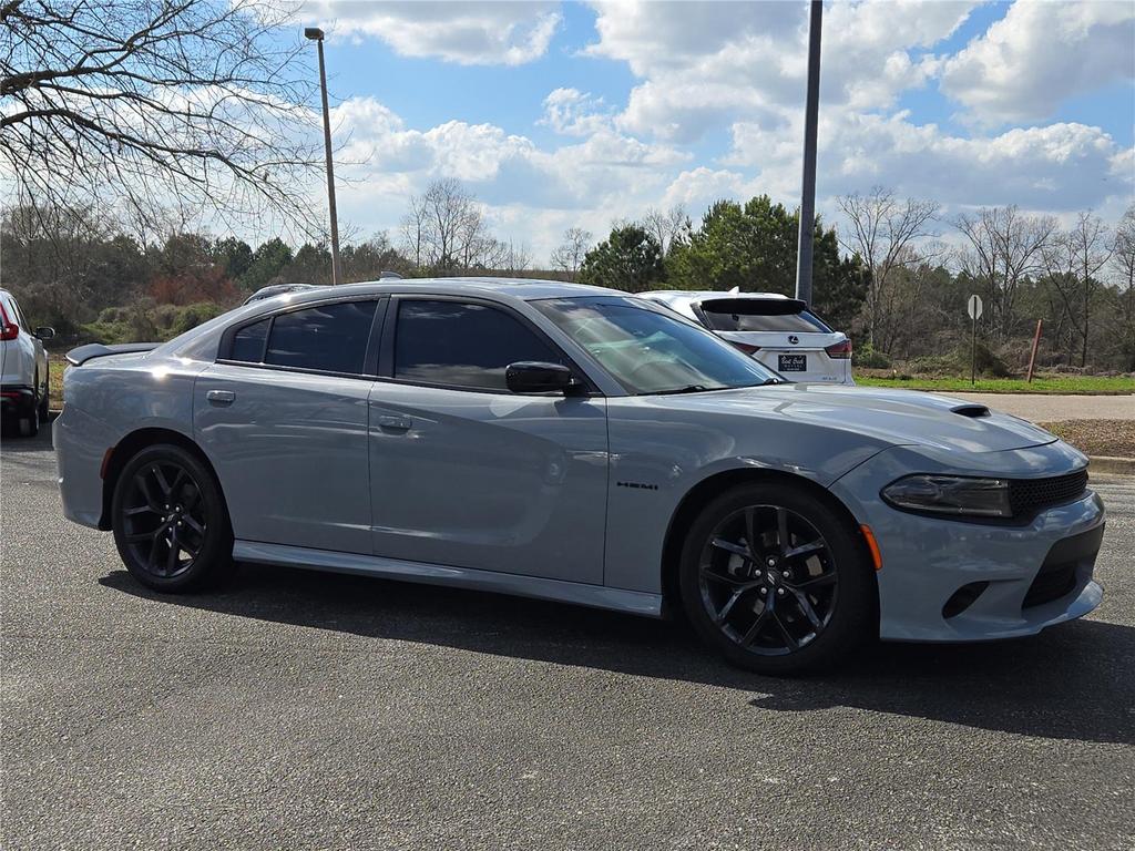2022 Dodge Charger - $27,995
