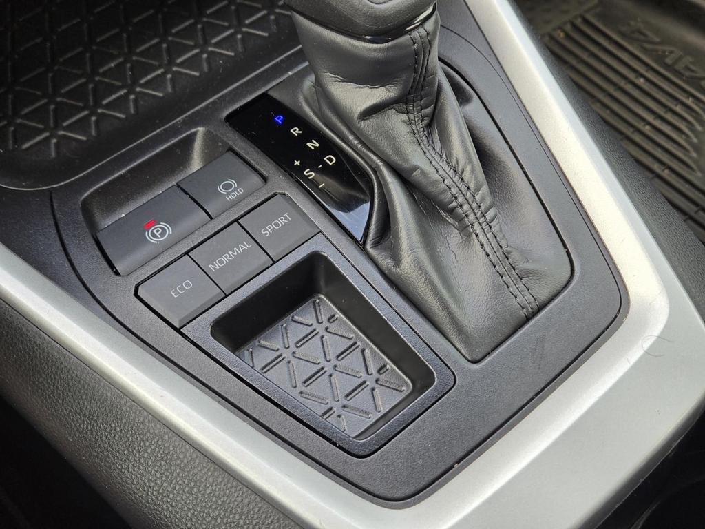 2024 Toyota RAV4 - $30,870
