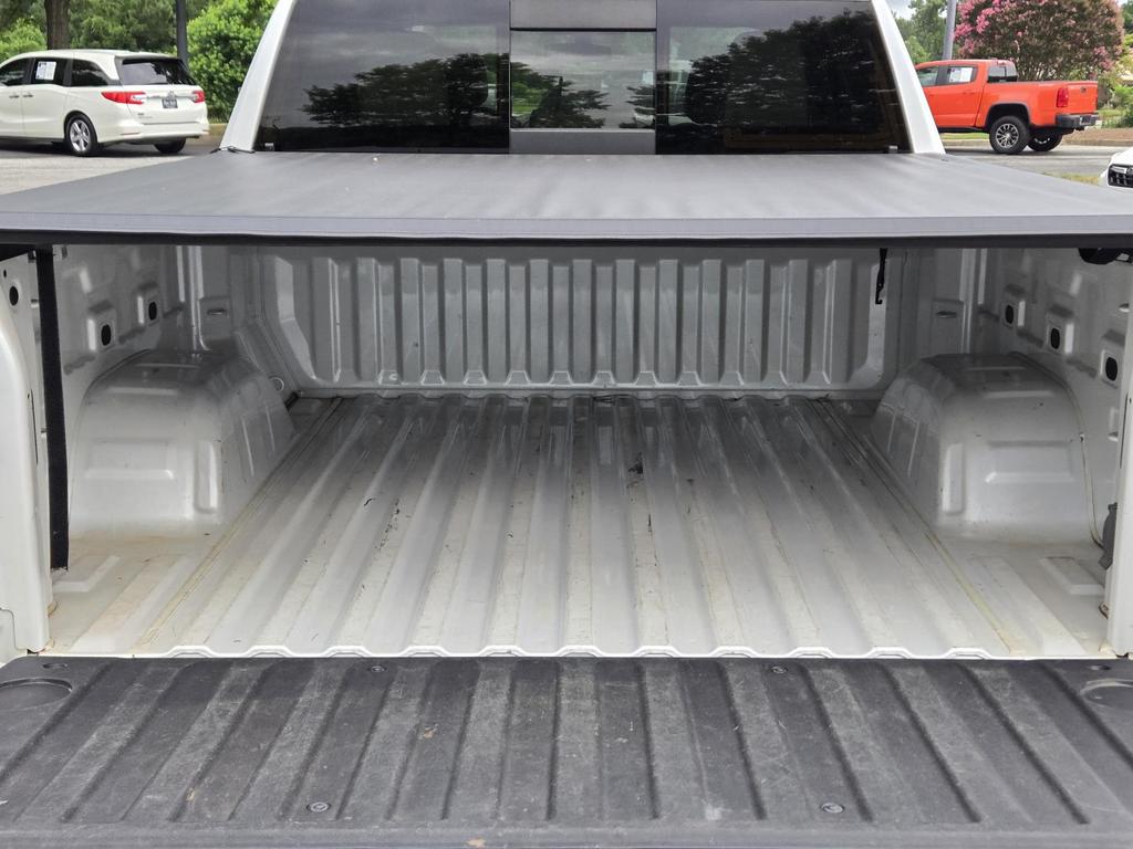 2020 Chevrolet Silverado 1500 - $32,870