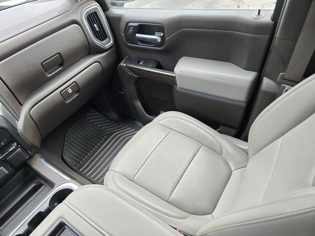 2020 Chevrolet Silverado 1500 - $32,870