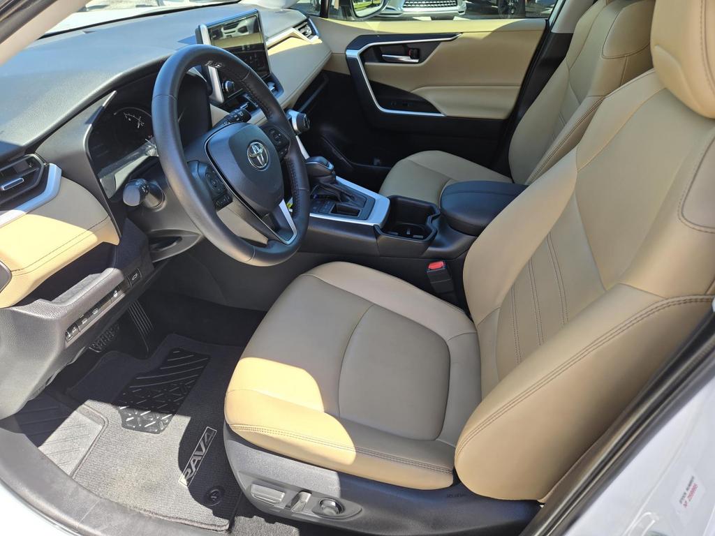 2025 Toyota RAV4 - $39,870