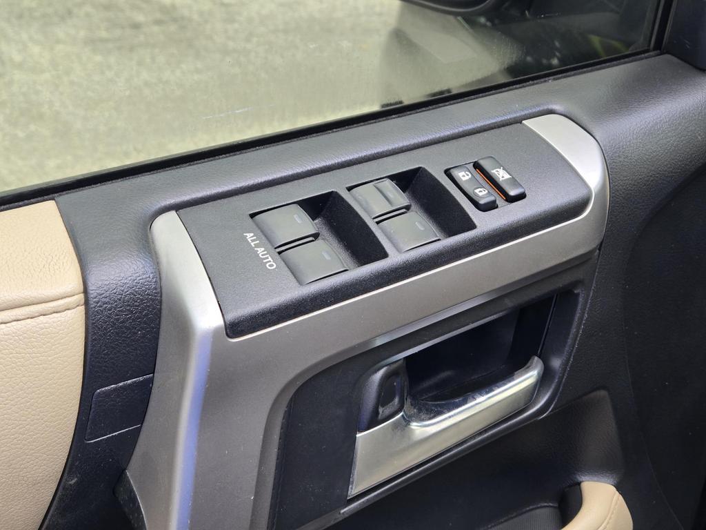2017 Toyota 4Runner - $27,870