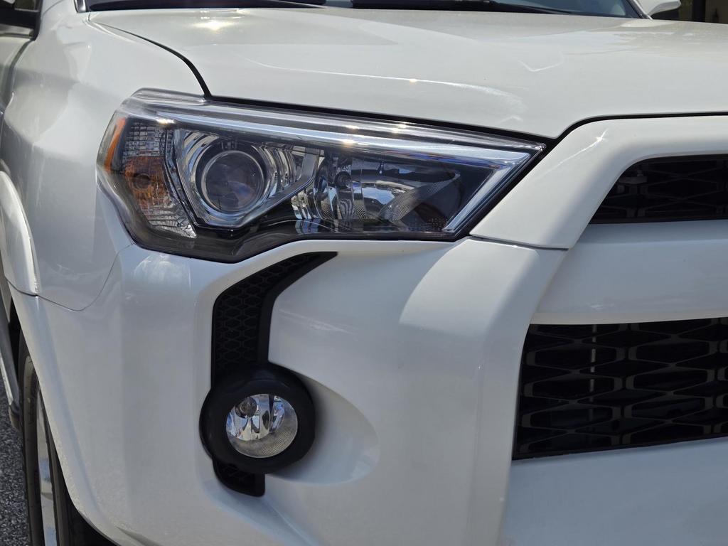 2018 Toyota 4Runner - $32,870