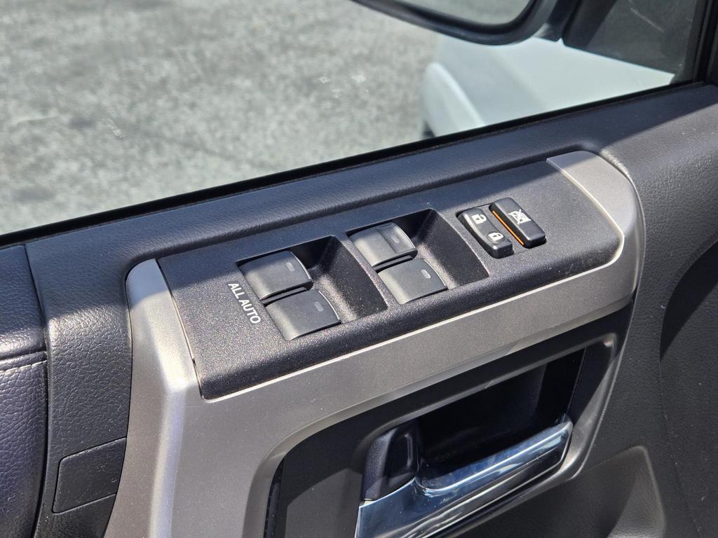 2018 Toyota 4Runner - $32,870