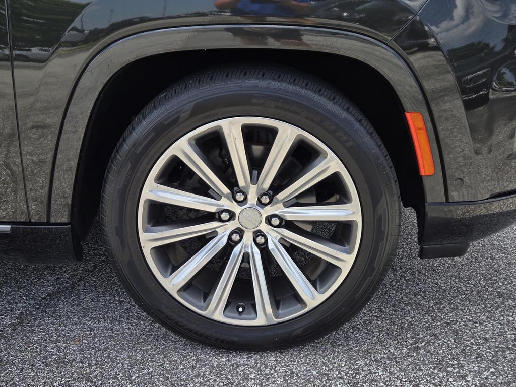 2023 Jeep Grand Wagoneer - $46,870