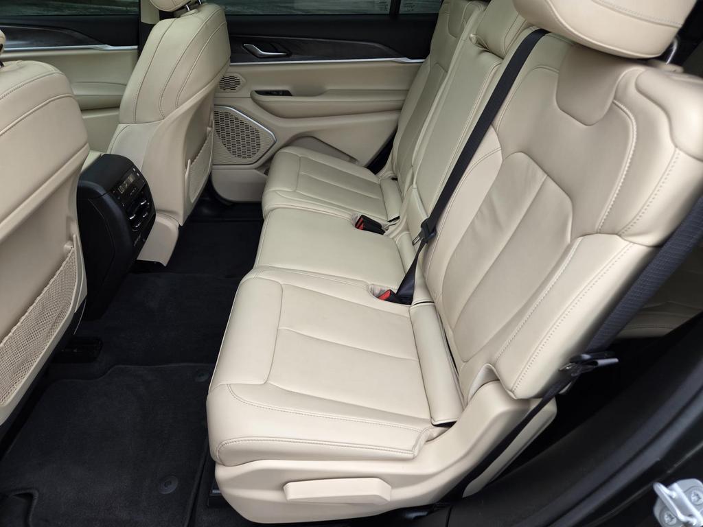 2022 Jeep Cherokee - $26,995